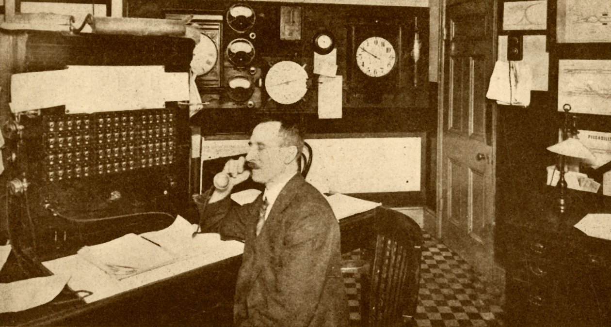 Verkehrsleitzentrale, Londoner U-Bahn, 1930 von Unbekannt