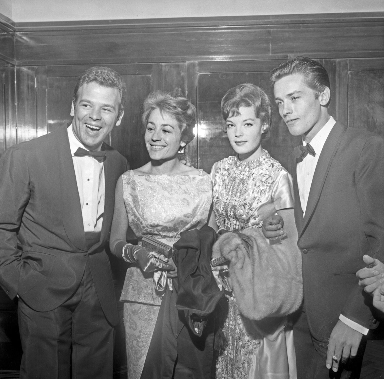 Schauspieler Renato Salvatori, Annie Girardot, Romy Schneider und Alain Delon beim 21. Filmfestival von Venedig (s/w Foto) von Alec Hunter