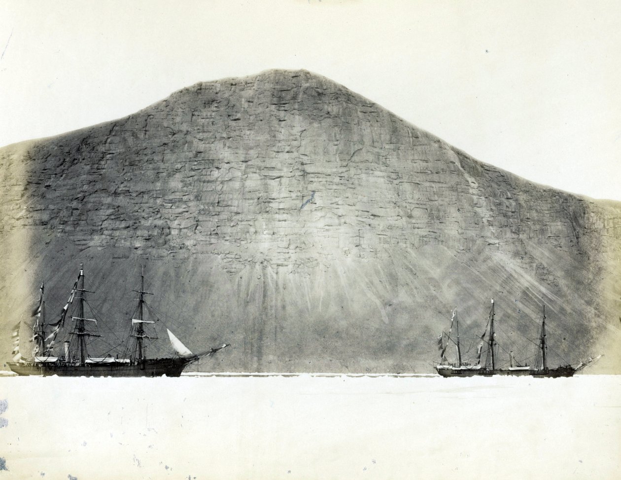 Fast vom Eisberg, unter Kap Prescott, Franklin Pierce Bay, Kanada von Unbekannter Künstler