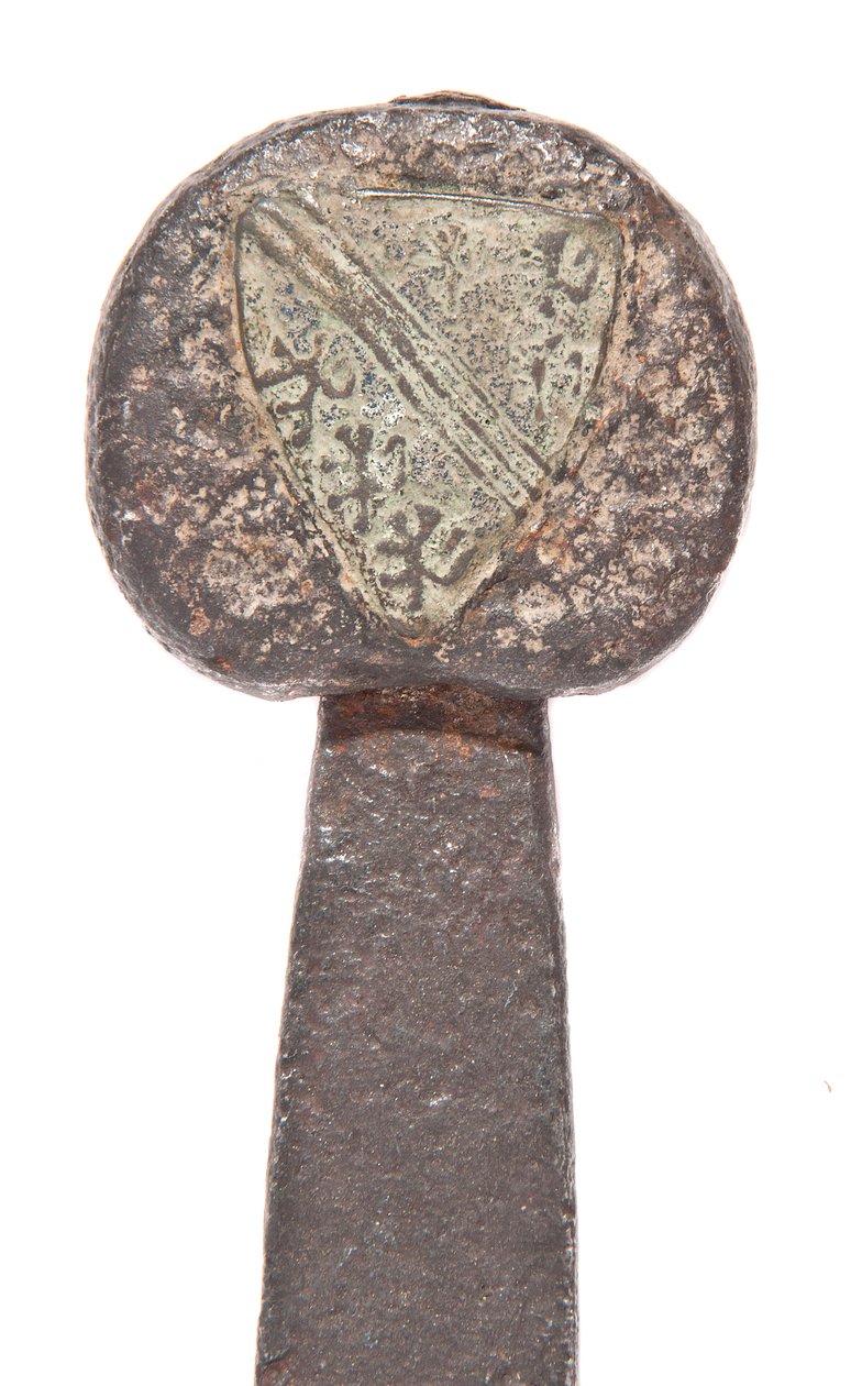 Spätmittelalterliches Breitschwert mit früherer Wikingerklinge und den Wappen der Familie De Bohun, Earls of Hereford und Essex, 11. - 14. Jahrhundert von Unbekannt