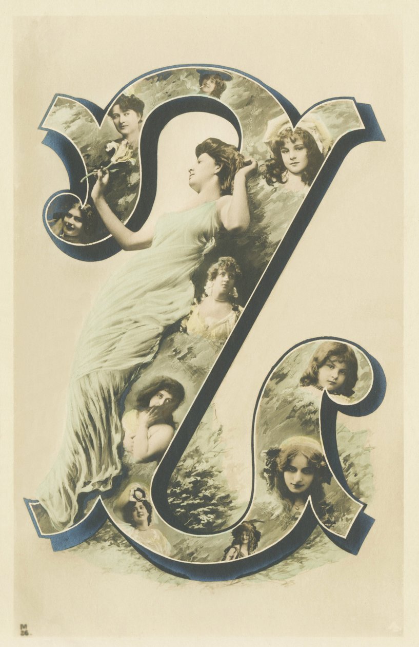 Z: Foto-Porträt einer Frau in einem langen blauen Tuch, mehrere Büsten von Frauen im Buchstaben - Alphabet Porträts von Frauen. A. L. Herausgeber von Unbekannt