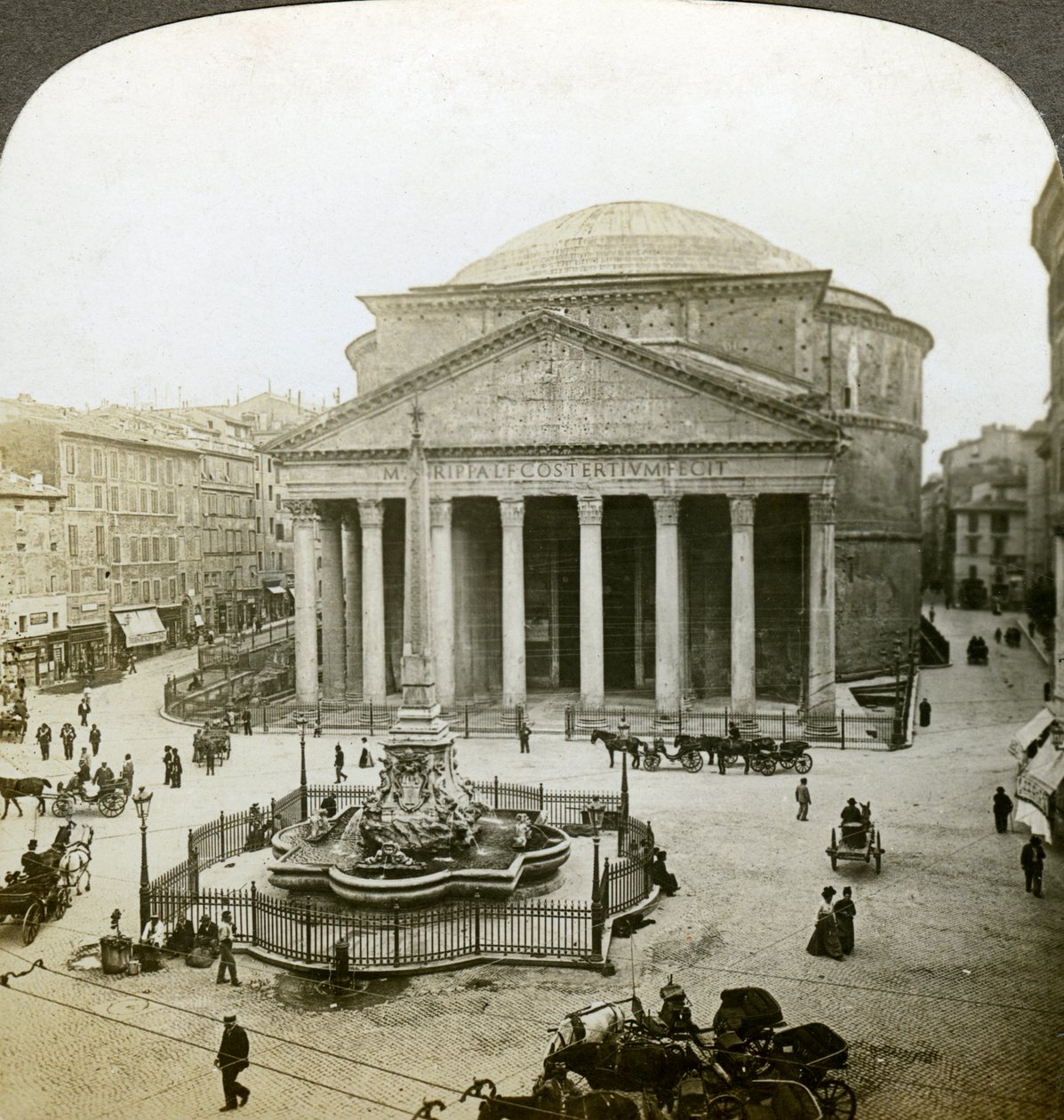 Das Pantheon und die Piazza della Rotunda, Rom, Italien von Underwood and Underwood