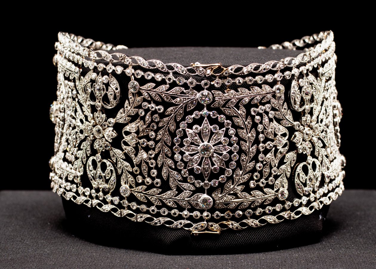 Halskette im Choker-Stil aus Platin und Diamanten, getragen von Mrs. Potter Palmer I, geborene Bertha Honoré von Unknown artist