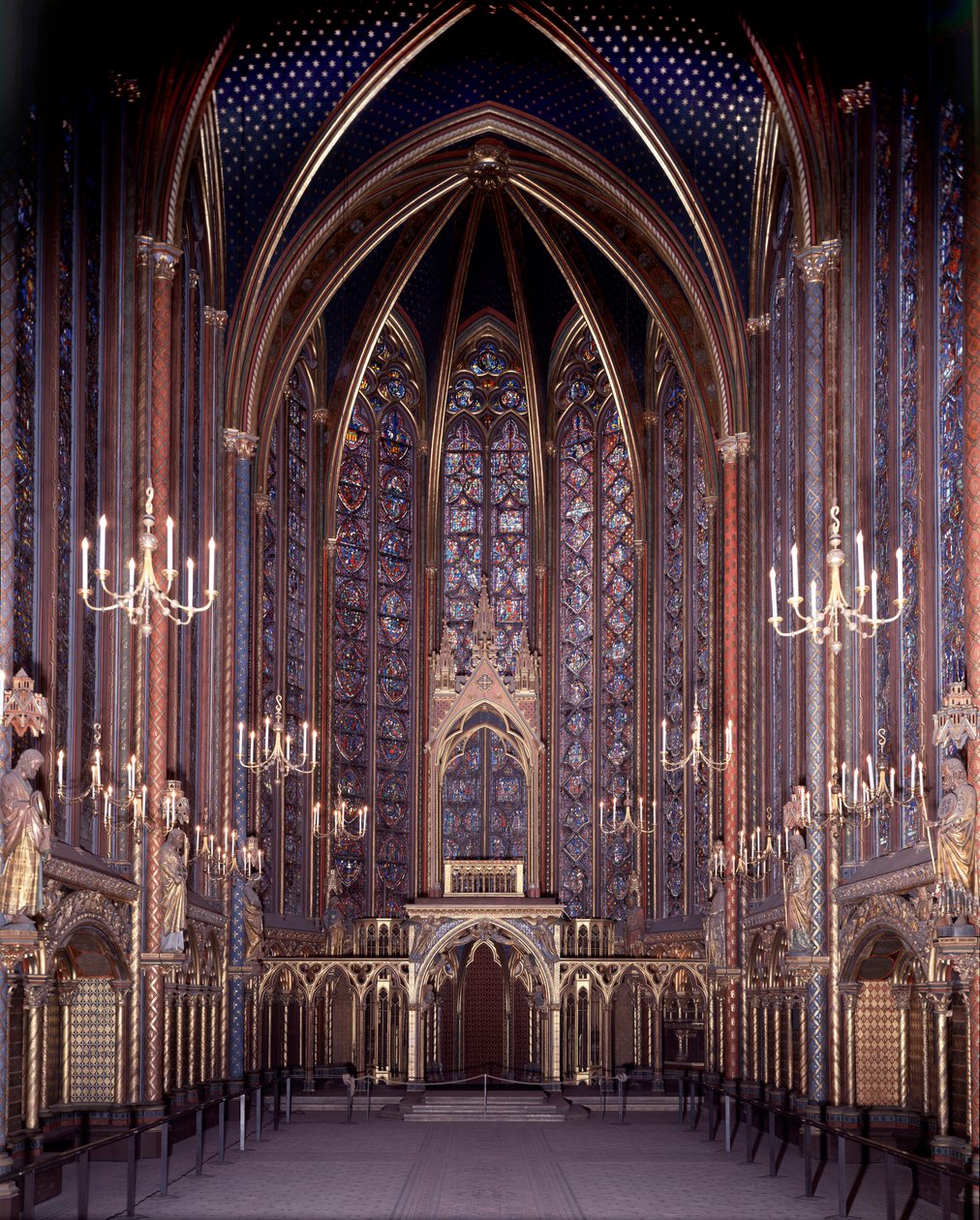 Innenansicht der Sainte Chapelle von Paris: Hohe Kapelle, Architektur von Unknown artist
