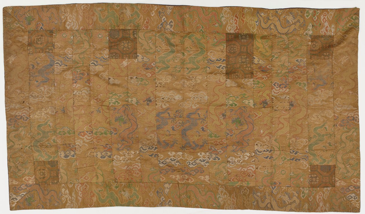 Brokade, Seide. Ein buddhistisches Mönchsgewand, geflickt; kesa von Unknown artist