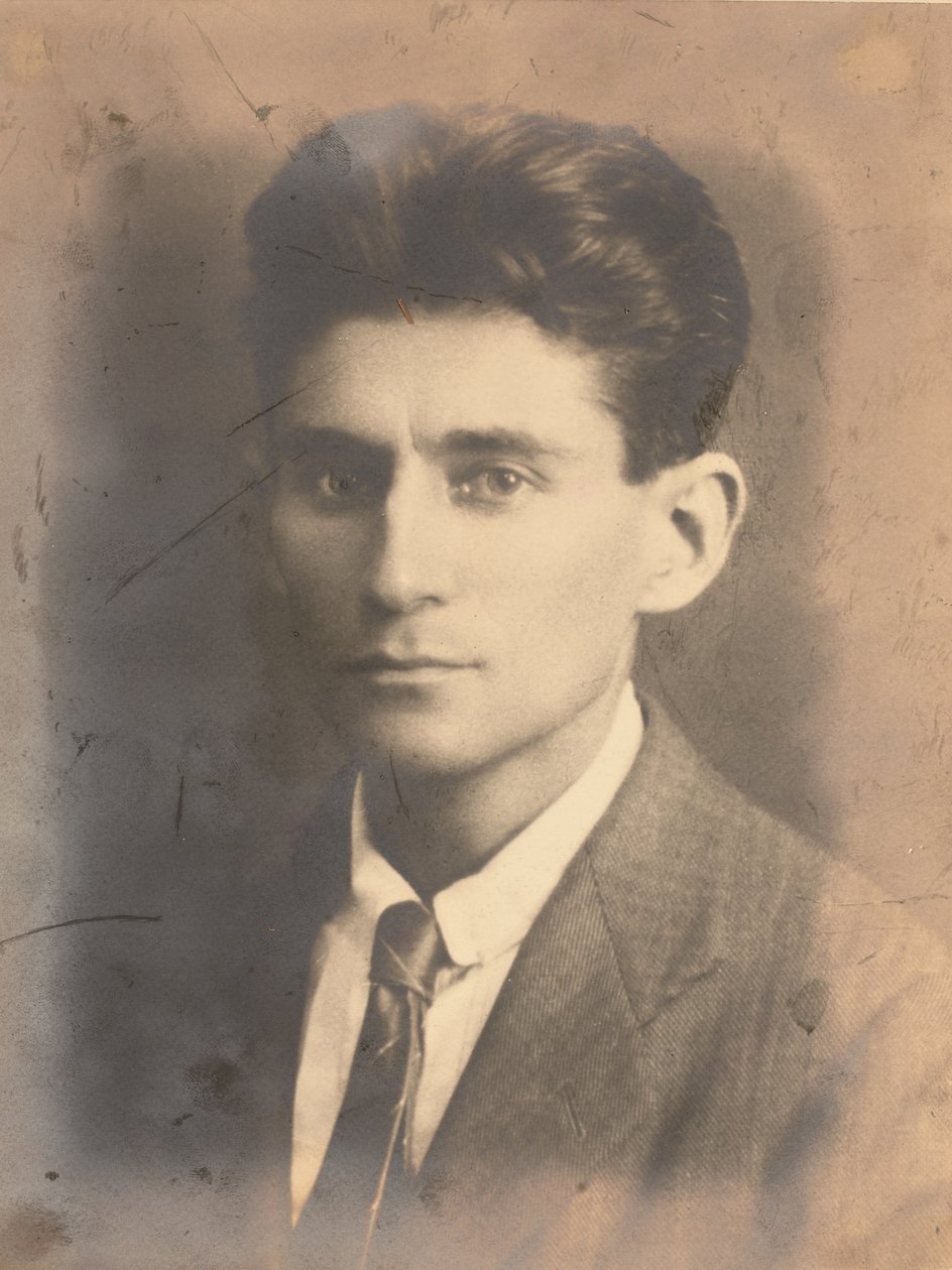 Ein Porträtfoto von Franz Kafka, Brustlänge von Unknown photographer