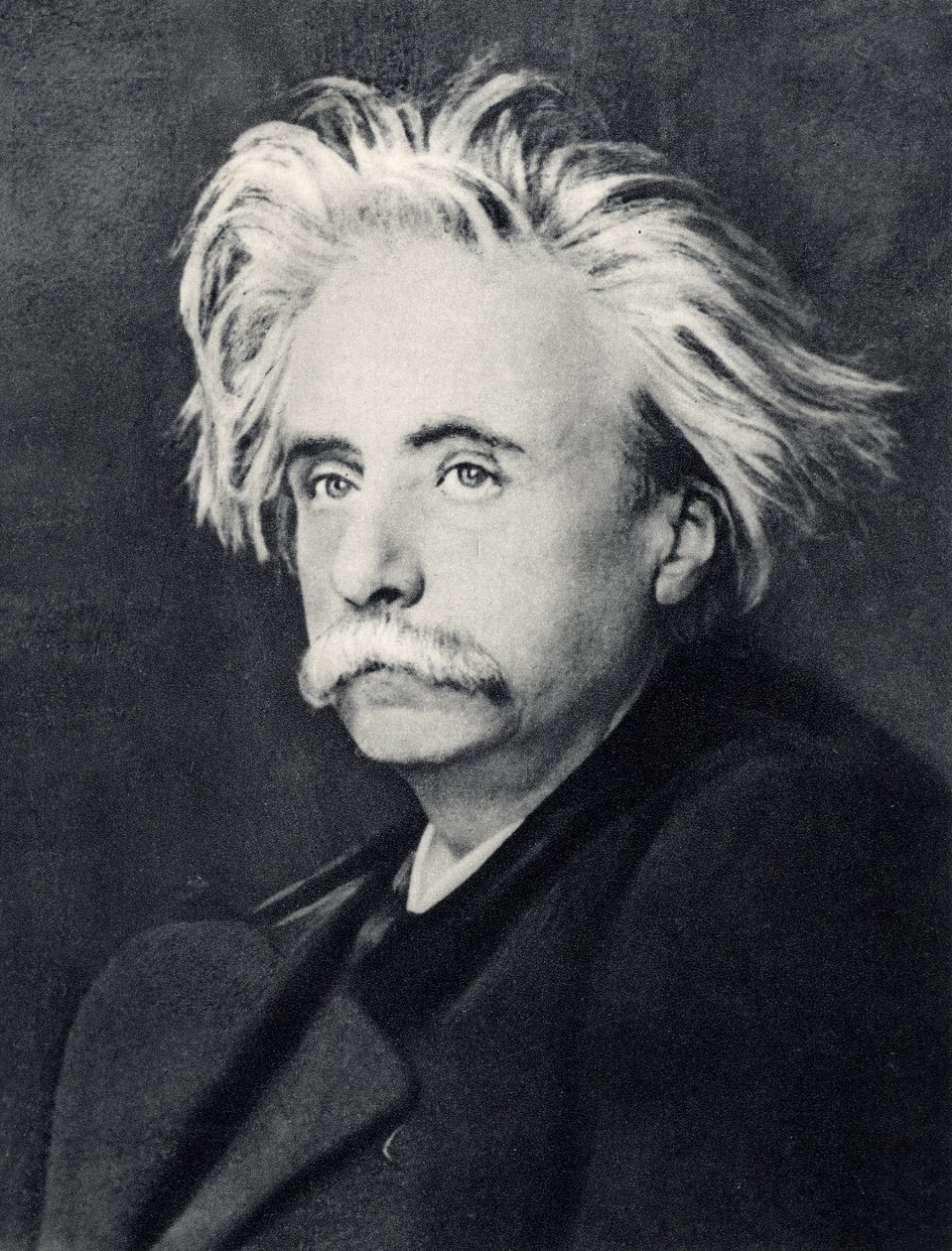 Edvard Grieg (1843-1907) norwegischer Komponist (s/w Foto) von Unknown photographer