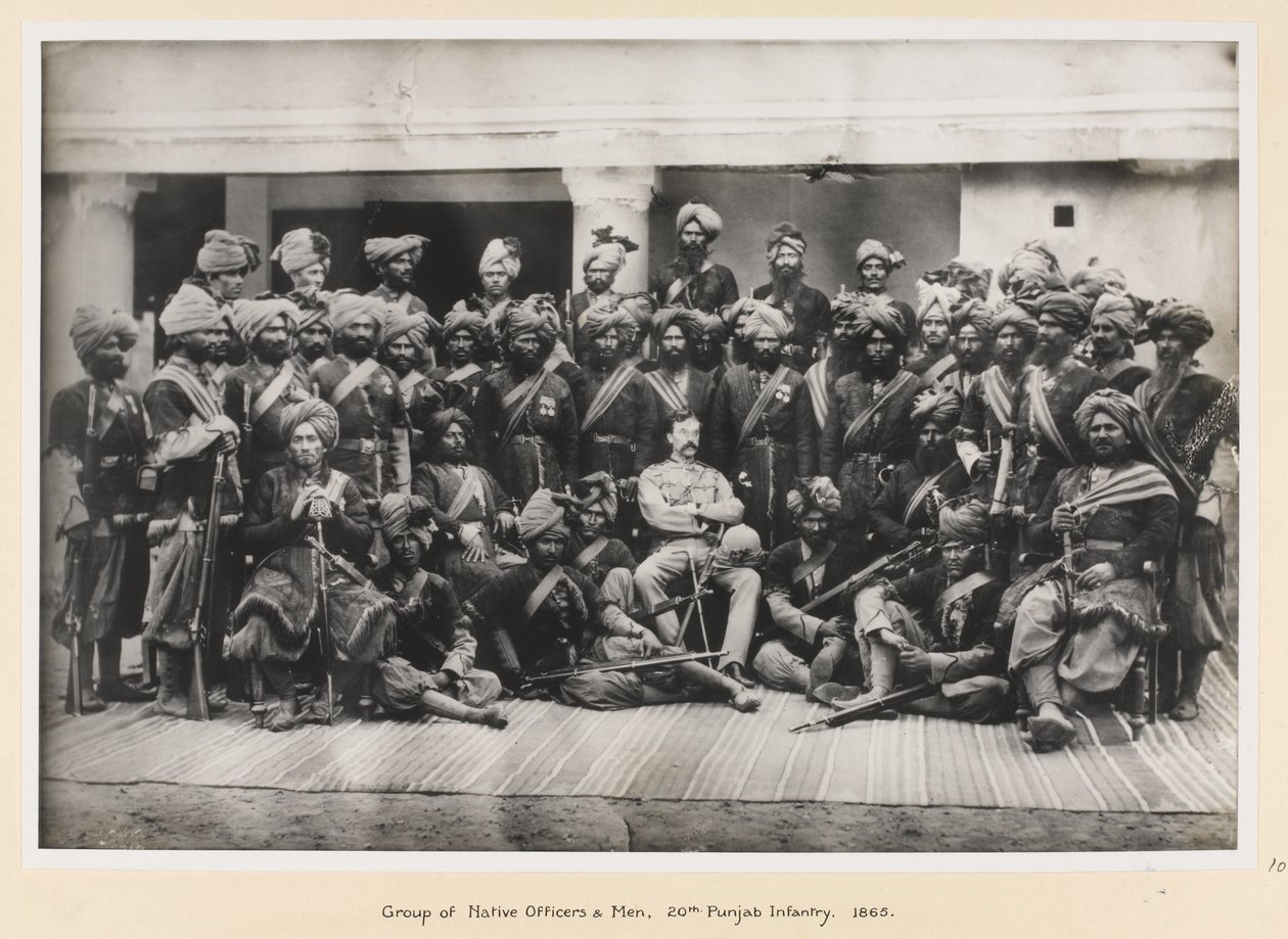 Gruppe von einheimischen Offizieren und Männern, 20. Punjab-Infanterie von Unknown photographer