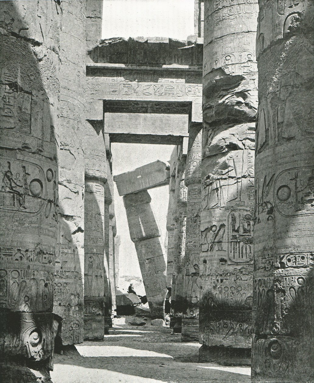 Säulen der Hypostylhalle, Karnak, Ägypten, 1895 von W and S Ltd
