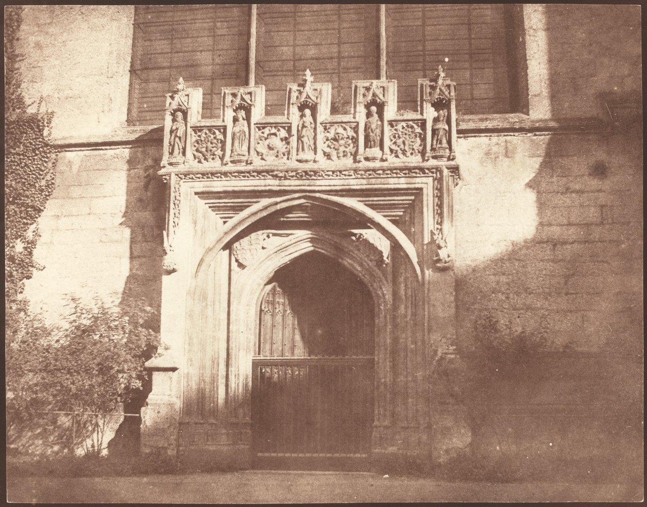 Eine alte Tür im Magdalen College, Oxford von William Henry Fox Talbot