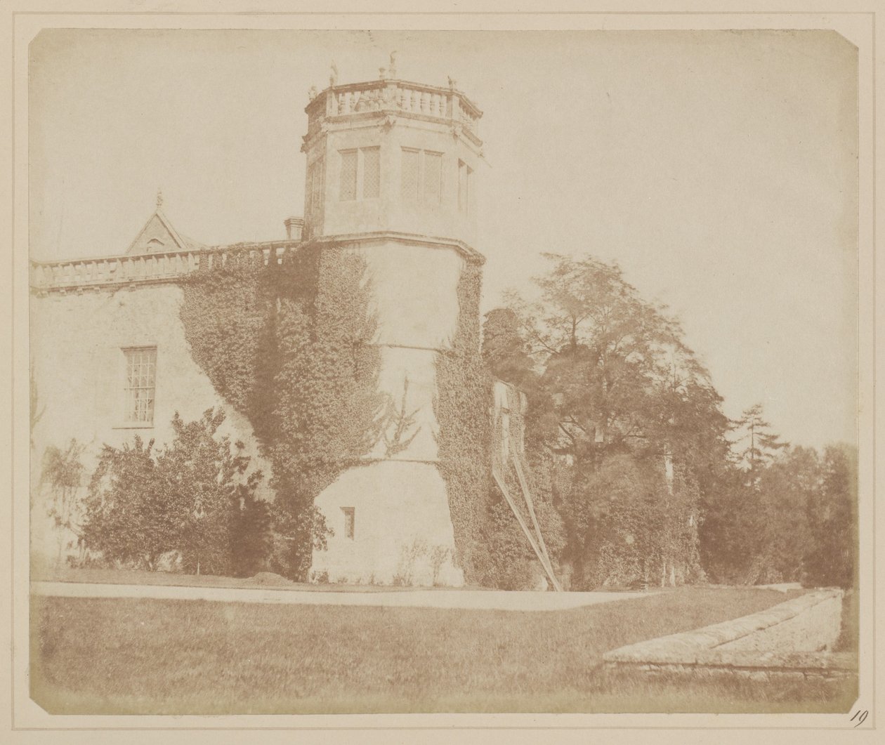 Der Turm von Lacock Abbey von William Henry Fox Talbot