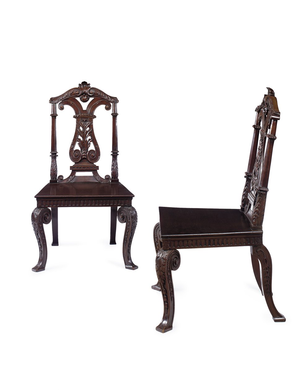 Paar George II Hallstühle, ausgeführt von James Moore dem Jüngeren, ca. 1727-31 (Mahagoni) von William Kent