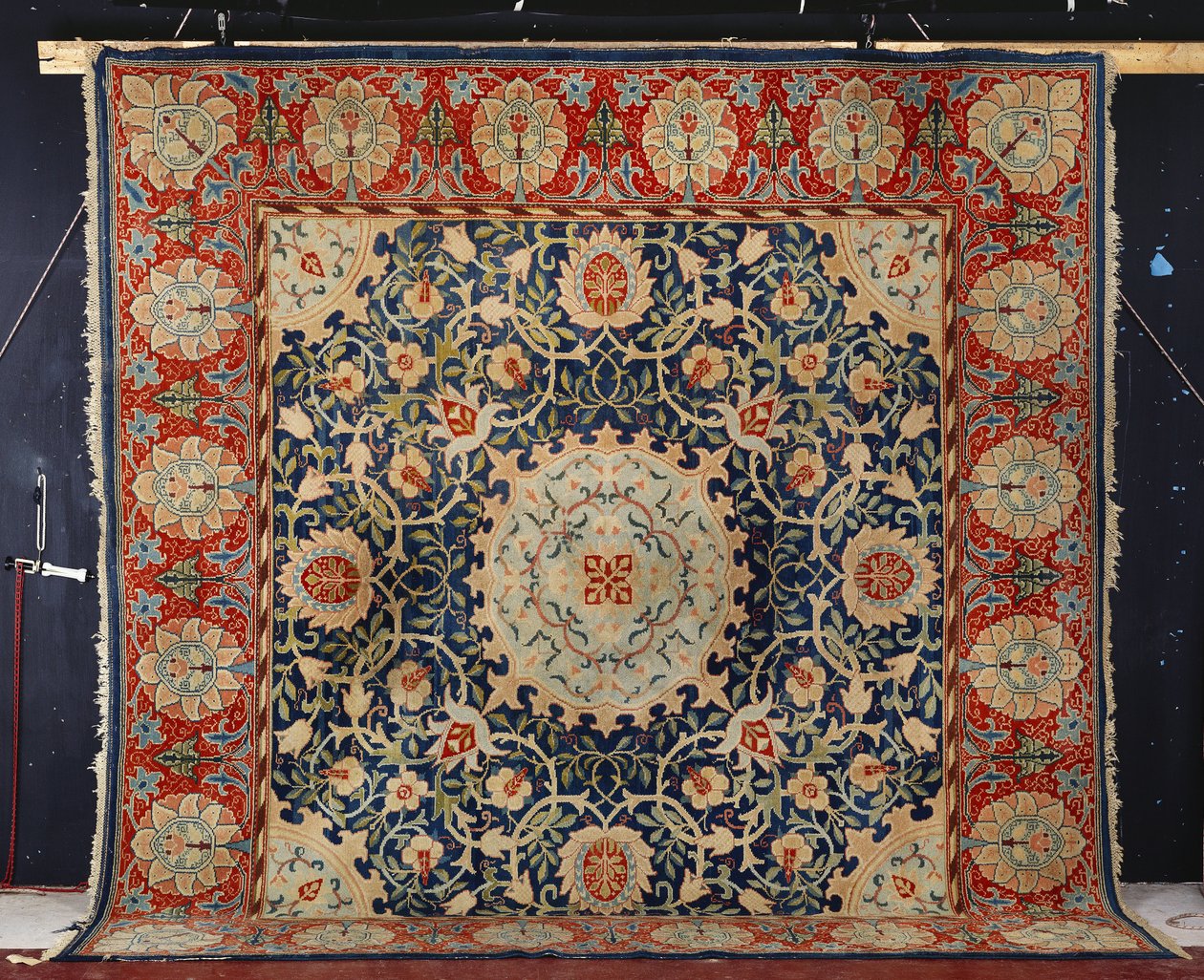 Ein seltener „Swan-House“ Hammersmith handgeknüpfter Teppich, Morris & Co., ca. 1890 von William Morris