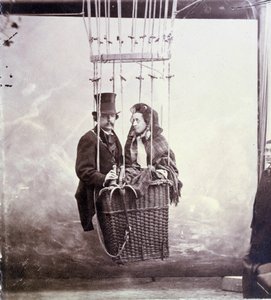 Fotografisches Porträt des Fotografen und Aerostat-Piloten Felix Tournachon genannt Nadar und seiner Frau im Ballonkorb von Nadar