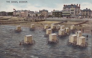 Der Strand, Bognor (Farbfoto) von (after) English photographer