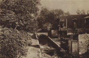 Die Bievre in der Nähe des Pavillon de Julienne von (after) French Photographer