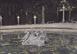 Das Nymphenbecken (Farbfoto) von (after) French Photographer