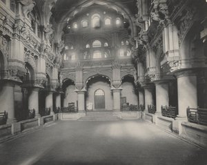Eingang zum Torumal Paiks Palast von A. W. A. Plâté Studio