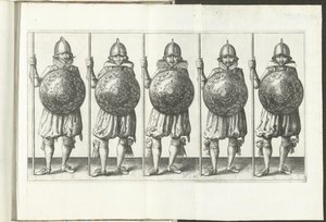 Die Übung mit Schild und Speer: fünf Soldaten nebeneinander stehend mit dem Speer in der rechten Hand auf dem Boden ruhend und dem Schild vor der Brust (Nr. 31), 1618