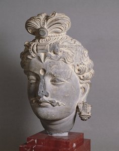 Kopf eines Bodhisattva, griechisch-buddhistischer Stil, aus Buner, 2. Jahrhundert von Afghan School