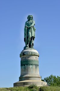 Kolossale Statue von Vercingetorix (72-46 v. Chr.), Gallischer Anführer - Skulptur von Millet Aime (1819-1891)