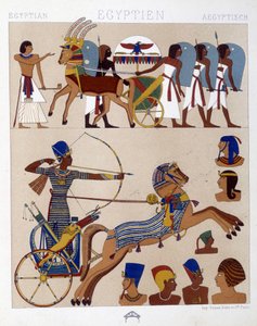 Reproduktion von Fresken des alten Ägypten, darunter Ramses II. auf seinem Wagen - in „Le costume historique“ von Racinet von Albert Charles August Racinet