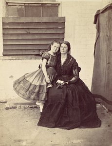 Mrs. Greenhow und Tochter, im alten Kapitol, Washington, 1862 inhaftiert von Alexander Gardner