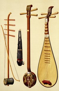 Ein Huqin und Bogen, ein Sheng, ein Sanxian und eine Pipa, chinesische Instrumente aus 