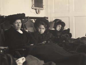 Clara Lauer, Kitty und Emmy Stieglitz