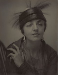 Katharine Nash Rhoades von Alfred Stieglitz