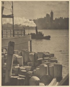 Die Stadt über den Fluss von Alfred Stieglitz
