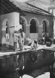 Religiöse Vorbereitungen in der Moschee, c. 1890, 1910