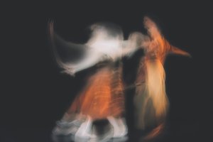 Ätherische Tanzbewegung
