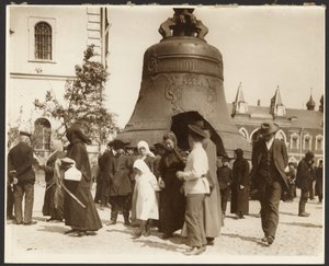 Fotografien von der Studienreise nach Russland für das Gemälde "Die Abschaffung der Leibeigenschaft in Russland" (1914), aus dem "Epos der Slawen-Zyklus, Moskau"