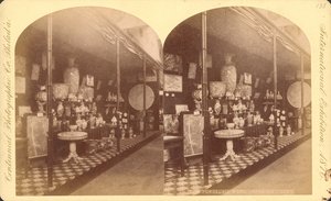 Sammlung japanischer Vasen, Urnen und Bildschirme, Japanischer Hof, Centennial International Exhibition von American Photographer