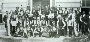 Indianerdelegation der Sioux-Führer in Washington D.C. zur Protest gegen die Verletzung des Fort Laramie-Vertrags von 1868 von American Photographer