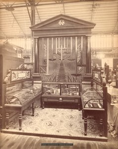 Kuffel & Essers Ausstellung, Hauptgebäude, Centennial International Exhibition, Philadelphia, 1876 von American Photographer
