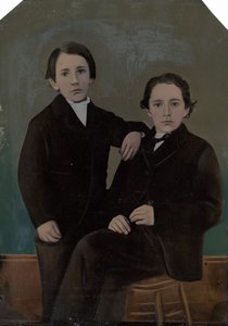 Porträt von zwei Jungen von American Photographer