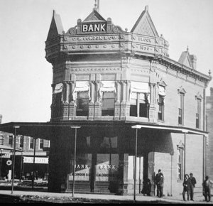 Die Condon Bank, Coffeyville, Kansas von American Photographer