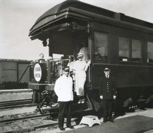 Der Aussichtswagen des All-Pullman Luxuszuges 