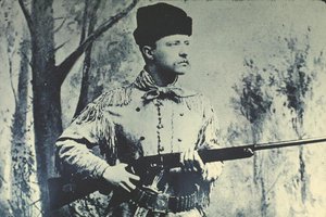 Theodore Roosevelt in Jagdkleidung, ca. 1885 von American Photographer