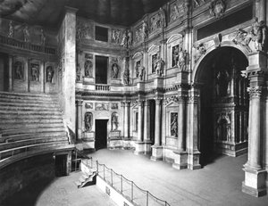 Innenraum des Theaters, erbaut 1580-85 von Andrea Palladio