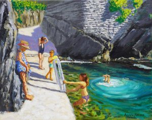 Schwimmen im Meerwasserbecken, Cinque Terre, Italien, 2024 von Andrew Macara