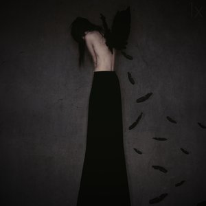 Traurige geflügelte Frau von Anja Matko