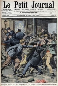 Ein Polizist verletzt während antimilitaristischer Show in Aubervilliers, Titelseite der Zeitung Petiter Journal, 31. Januar