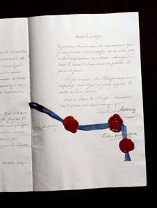 Artikel 12 des Vertrags von 1815 zwischen Frankreich und den Koalitionsmächten. Zweiter Pariser Vertrag, unterzeichnet von Armand Emmanuel de Vignerot du Plessis, Herzog von Richelieu (1766-1822): Der Vertrag sieht die Zusammenarbeit zwischen Österreich, d
