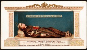 Liegender Heiliger Antonius von Padua (San Antonio di Padova) kommt in die Kirche des Heiligen Herzens Jesu der Minderbrüder von Busto Arsizio. Wir sehen die letzten Worte, die der Heilige auf Latein sprach „Video Dominum meum“ (Ich sehe meinen Herrn). Fro von Anonymous Anonymous