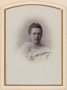 Olga Konstantinowna von Russland, Königin der Hellenen - Porträt von Großfürstin Olga Konstantinowna von Russland, Anonym. Albumin-Foto