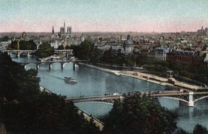 Paris: Panorama der Seine in Richtung der Kathedrale Notre Dame und der Île de la Cité. Fotografie von 1920 im „Künstlerischen Album“ der Stadt Paris. Private Sammlung. von Anonymous Anonymous
