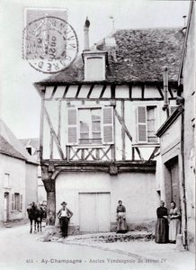 Ansicht des Weinbergs von Henri IV in der Stadt Ay Champagne in der Marne - Fotografie aus dem frühen 20. Jahrhundert - Privatbesitz von Anonymous Anonymous